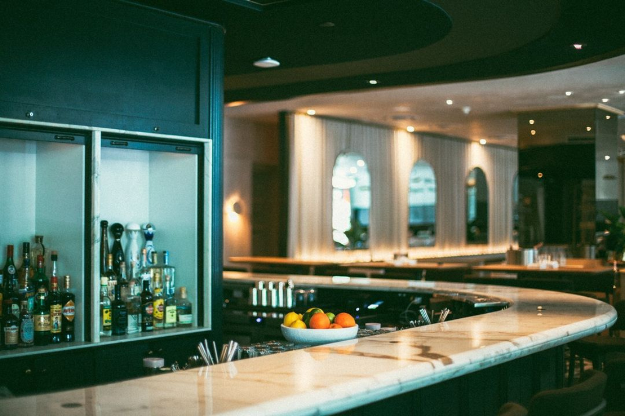 Alobar Downtown photo 5